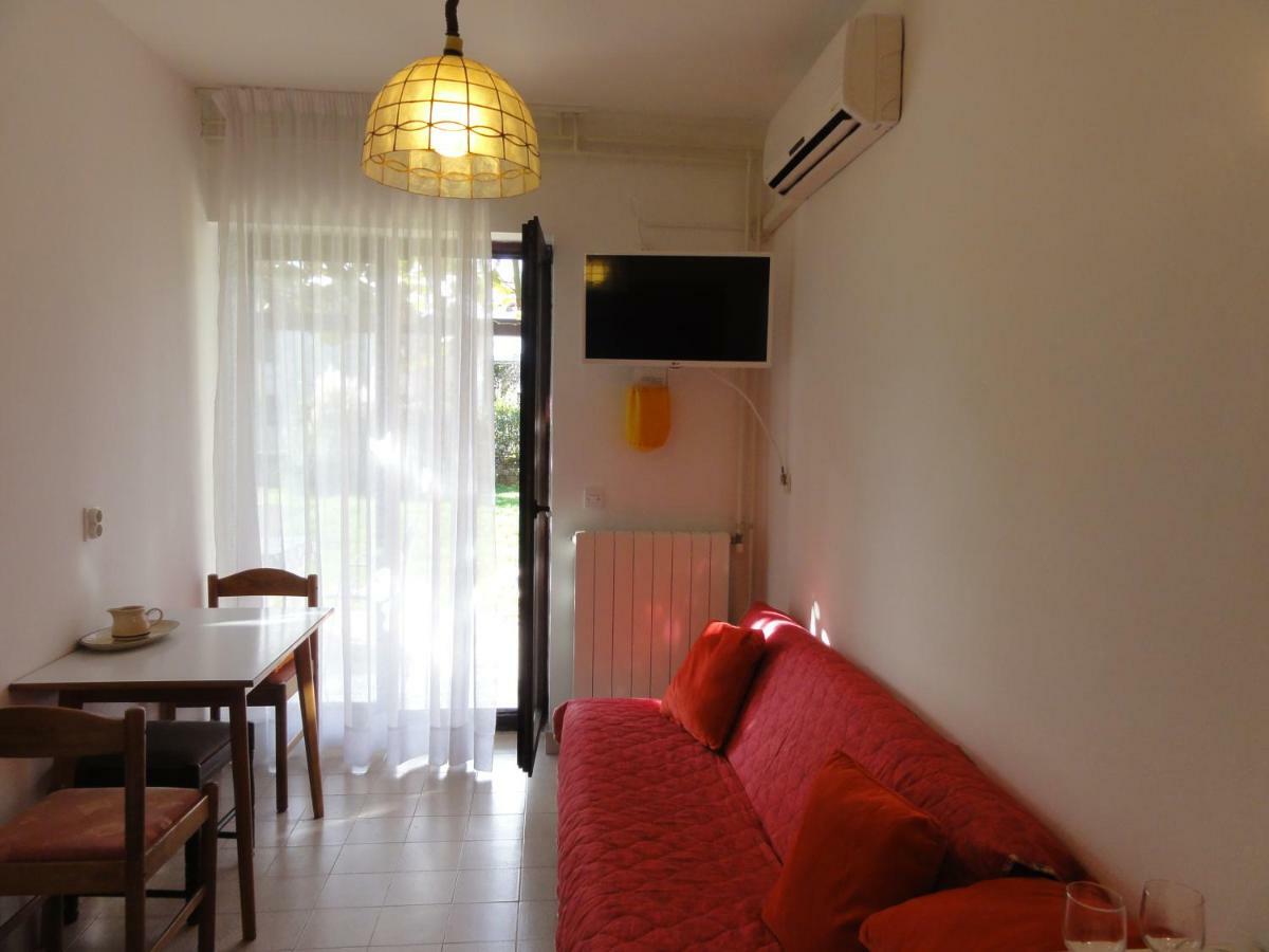 Nice And Cozy Apartment Ferry In מדולין מראה חיצוני תמונה