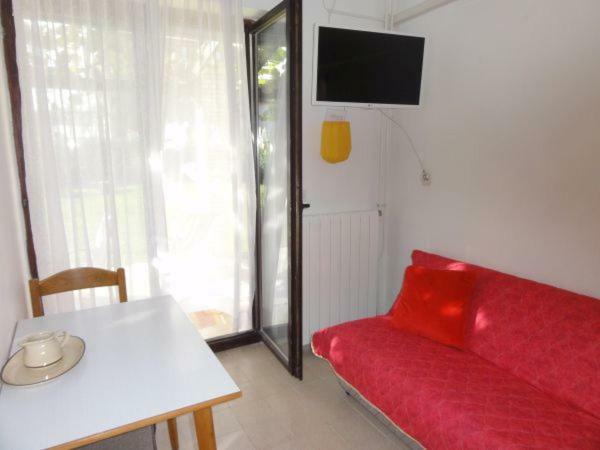 Nice And Cozy Apartment Ferry In מדולין מראה חיצוני תמונה